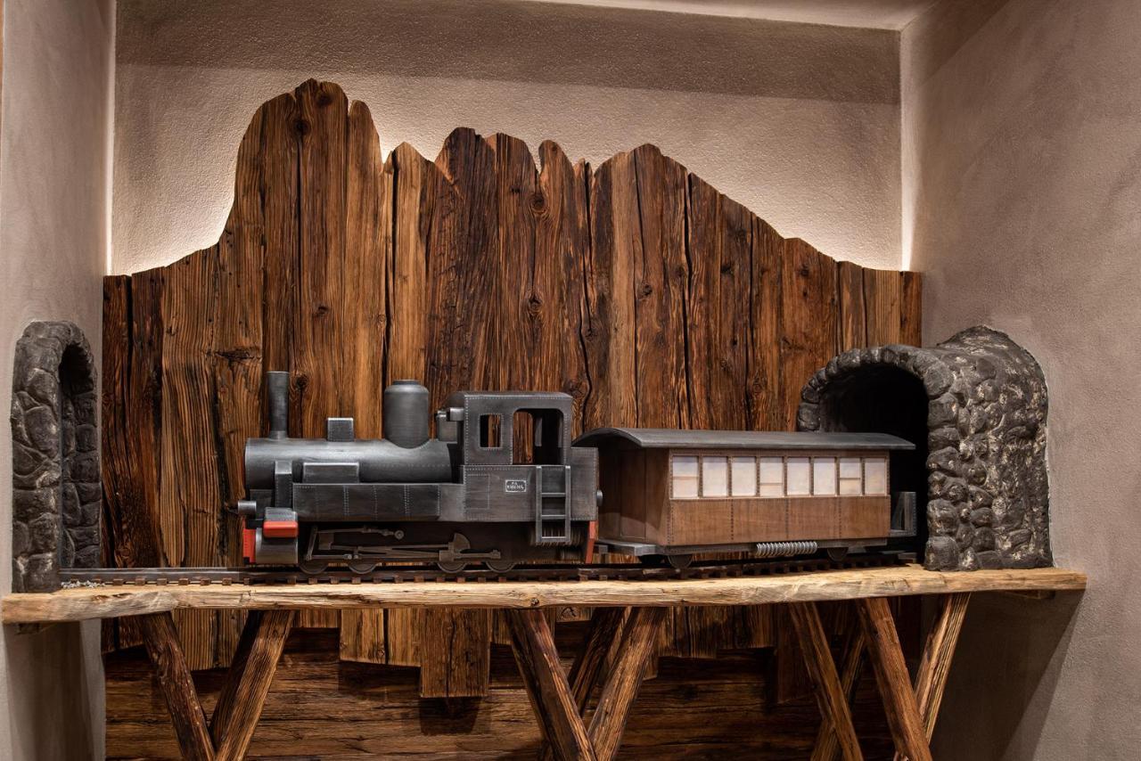 Hotel Vernel Santa Cristina Val Gardena Eksteriør billede