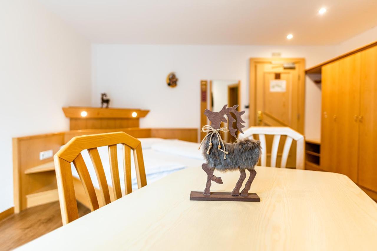 Hotel Vernel Santa Cristina Val Gardena Eksteriør billede