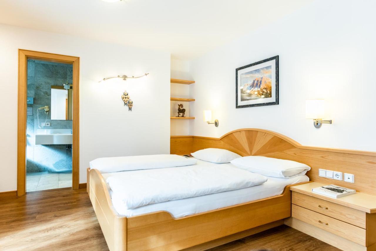 Hotel Vernel Santa Cristina Val Gardena Eksteriør billede
