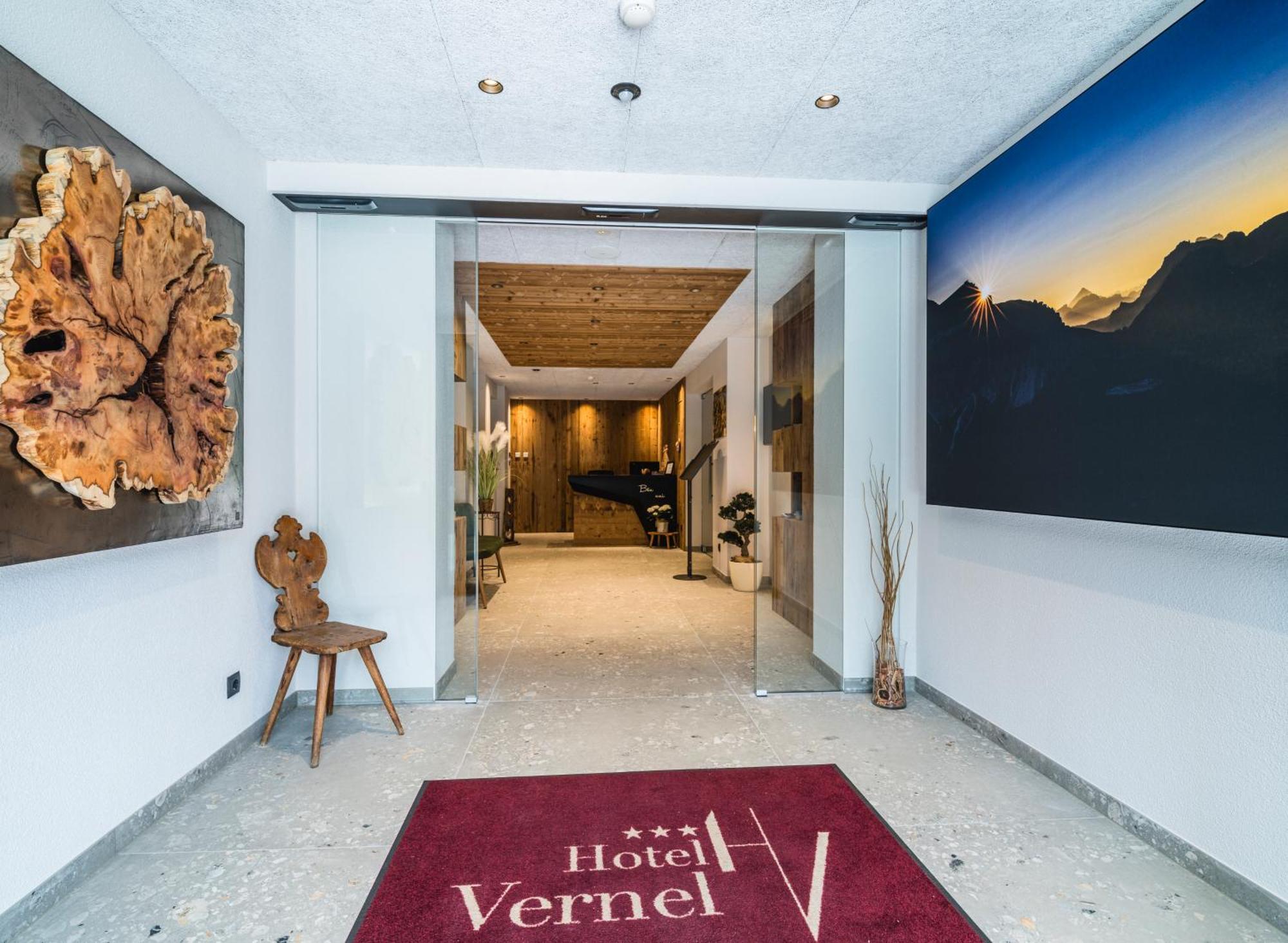 Hotel Vernel Santa Cristina Val Gardena Eksteriør billede