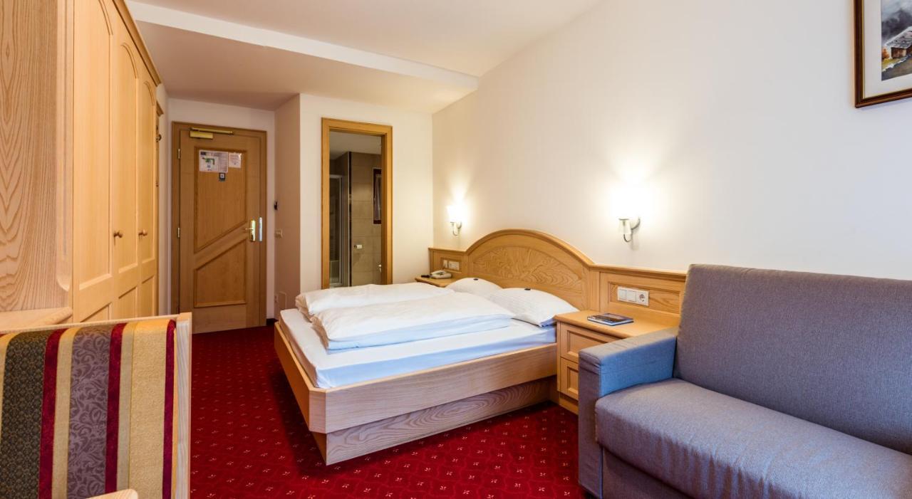 Hotel Vernel Santa Cristina Val Gardena Eksteriør billede