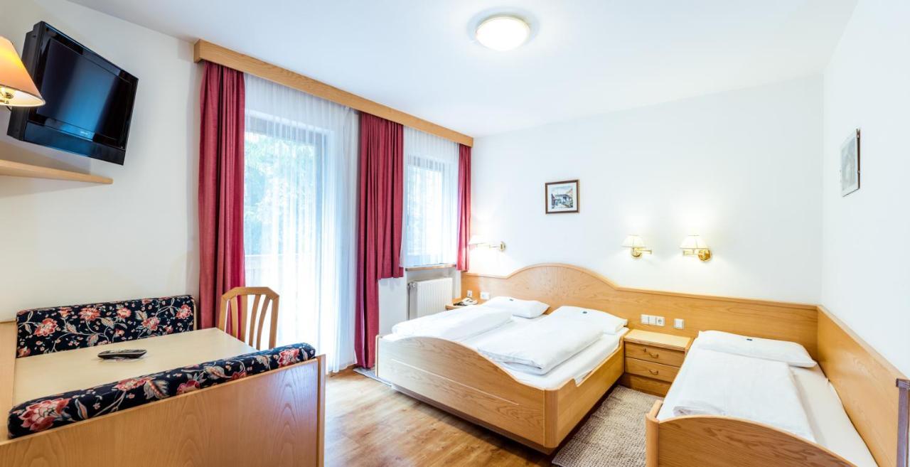 Hotel Vernel Santa Cristina Val Gardena Eksteriør billede