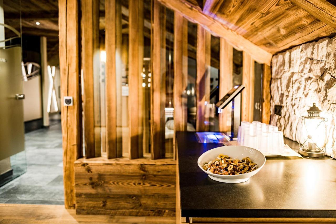Hotel Vernel Santa Cristina Val Gardena Eksteriør billede